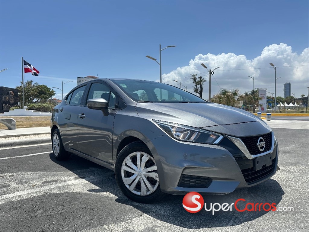 2021 Nissan Versa — foto 2 / 7
