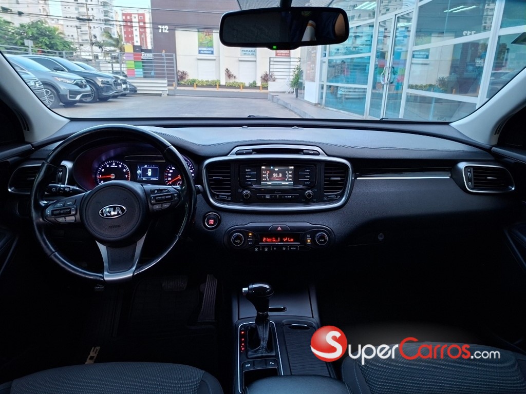 2018 Kia Sorento LX — foto 7 / 12