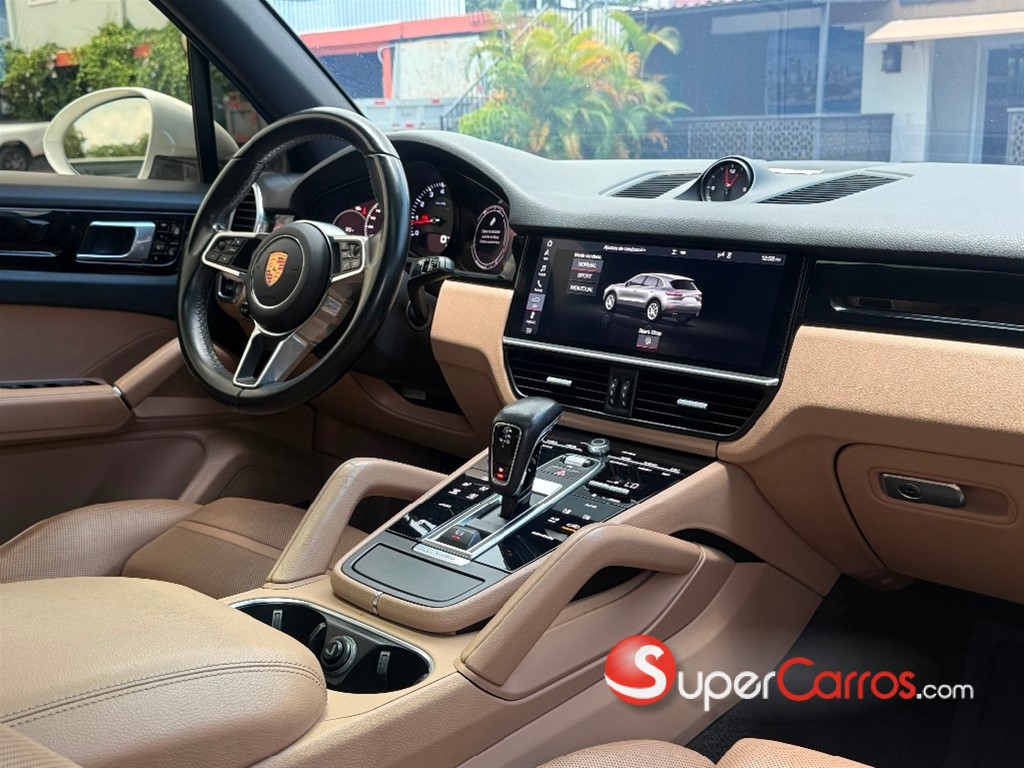 2020 Porsche Cayenne — foto 7 / 12