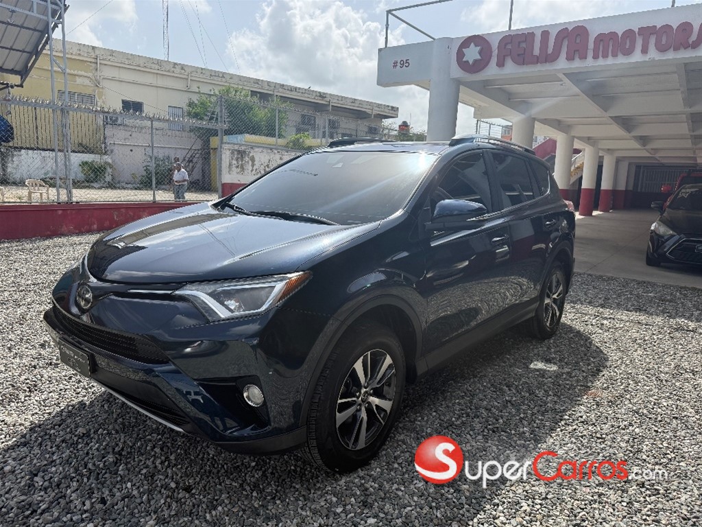 2018 Toyota RAV4 XLE PLUS — foto 4 / 12
