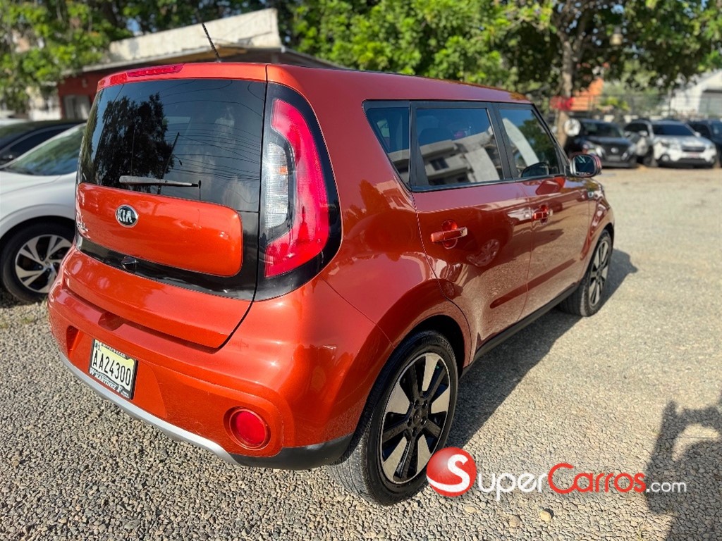 2018 Kia Soul — foto 5 / 10