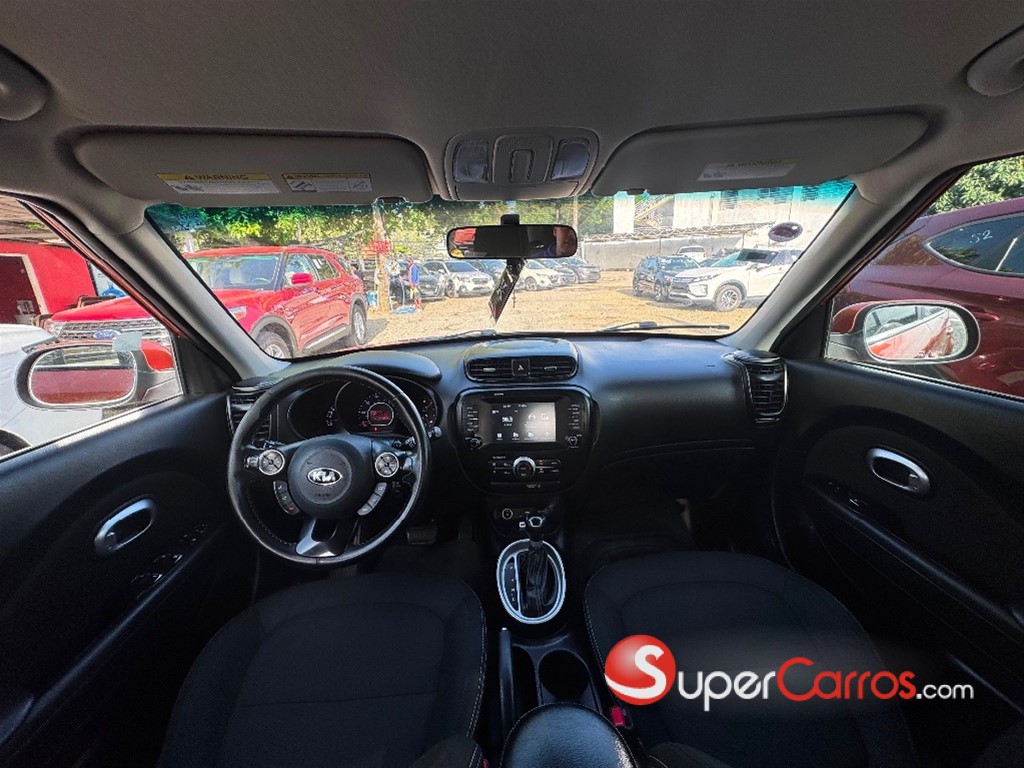 2018 Kia Soul — foto 7 / 10