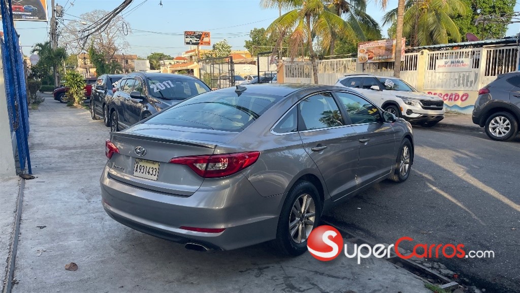 2017 Hyundai Sonata SE — foto 5 / 12
