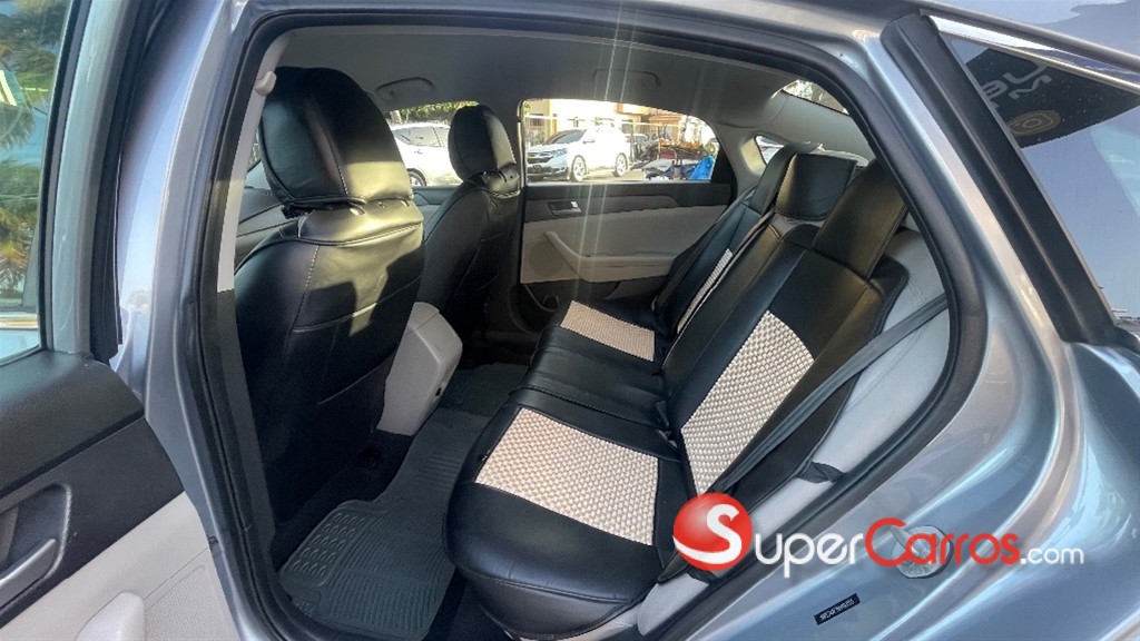 2017 Hyundai Sonata SE — foto 7 / 12