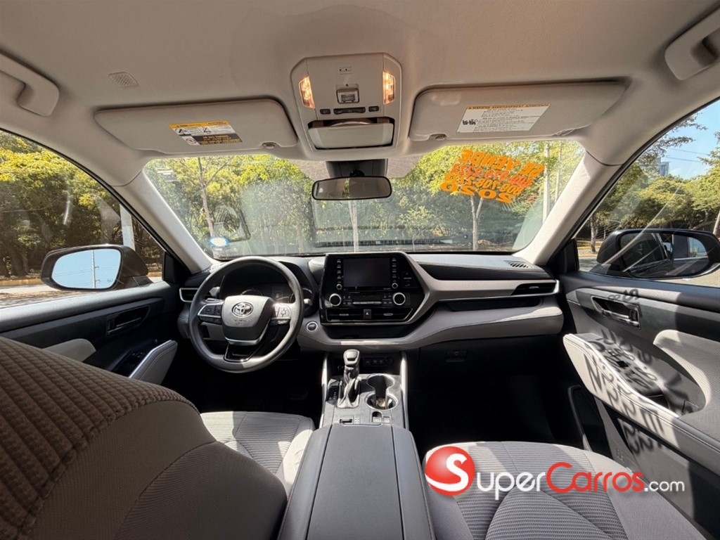 2020 Toyota Highlander L — foto 5 / 12