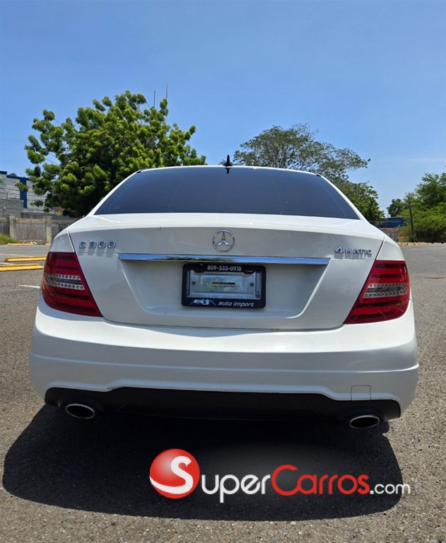 2012 Mercedes-Benz Clase C 300 AMG 4Matic — foto 4 / 11