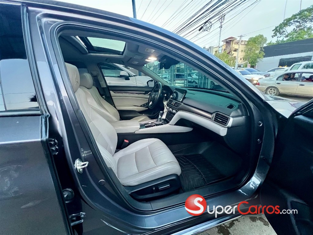 2018 Honda Accord EXL — foto 10 / 12