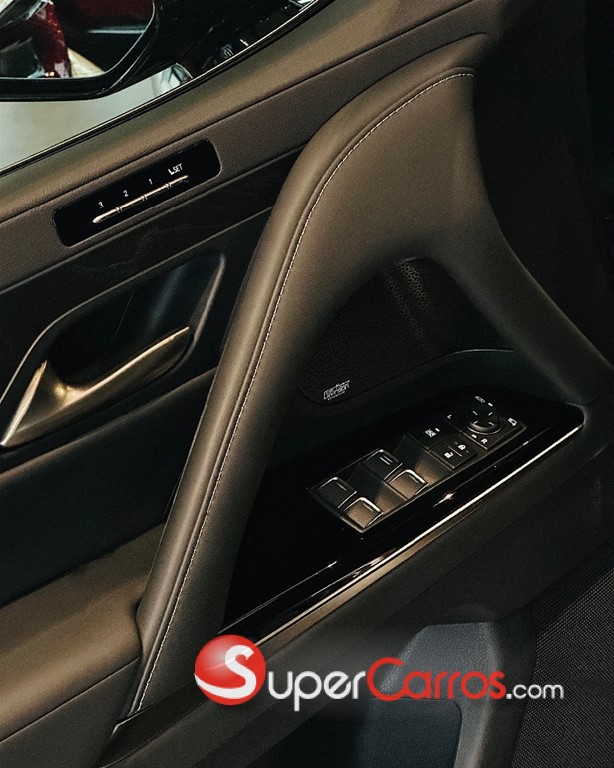 2024 Lexus LX 600 Luxury — foto 4 / 12