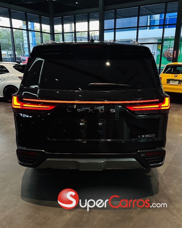 2024 Lexus LX 600 Luxury — foto 11 / 12