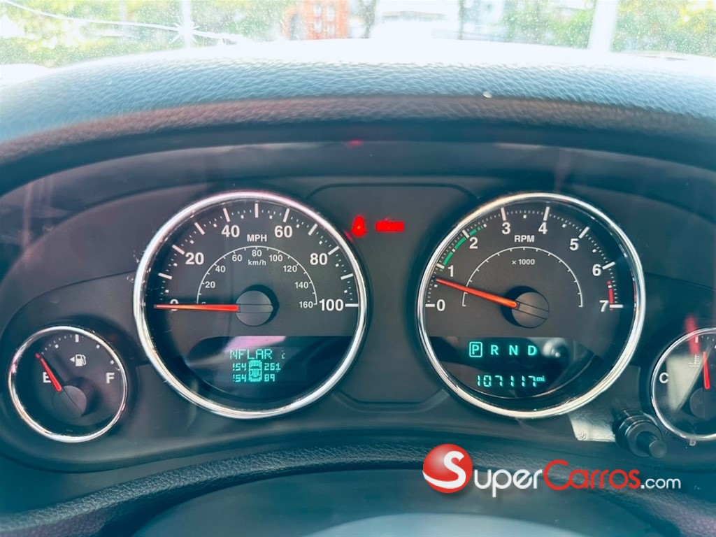 2017 Jeep Wrangler Sahara Unlimited — foto 10 / 10