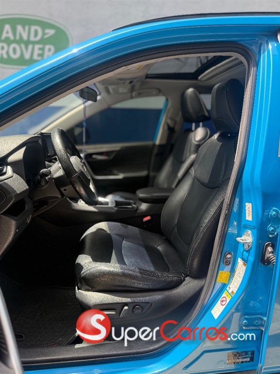 2019 Toyota RAV4 XLE — foto 5 / 10