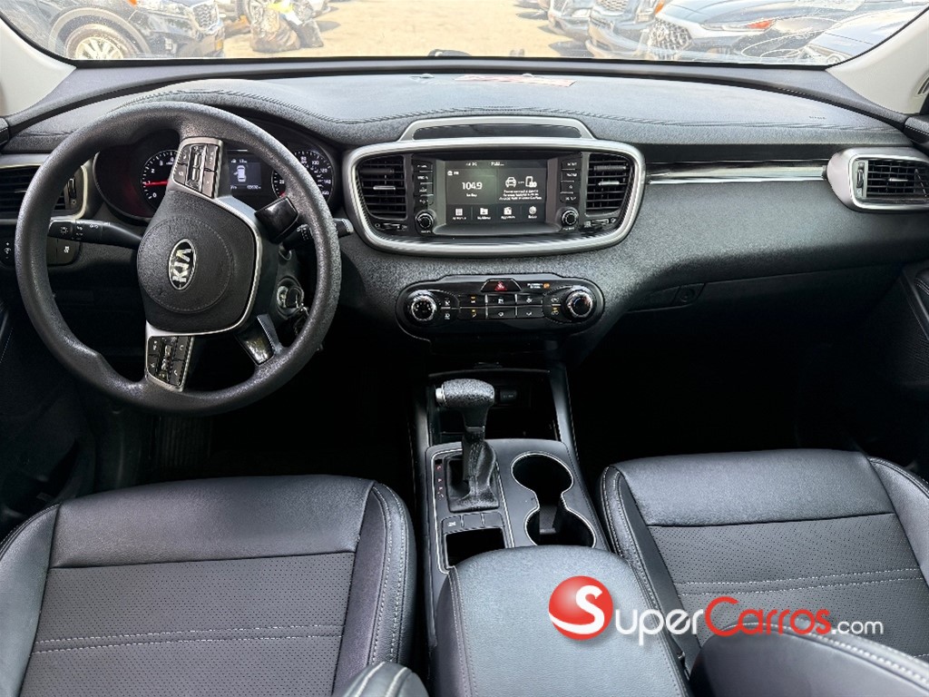 2020 Kia Sorento LX — foto 4 / 5