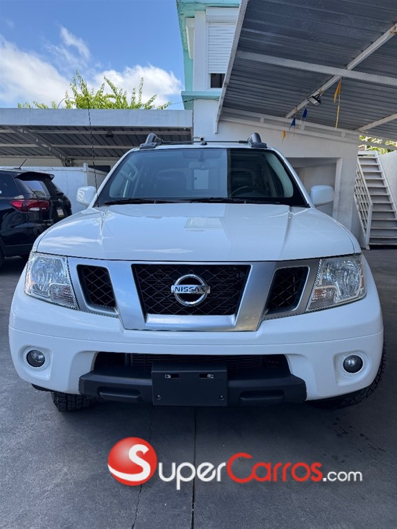2020 Nissan Frontier Pro-4X — foto 3 / 6