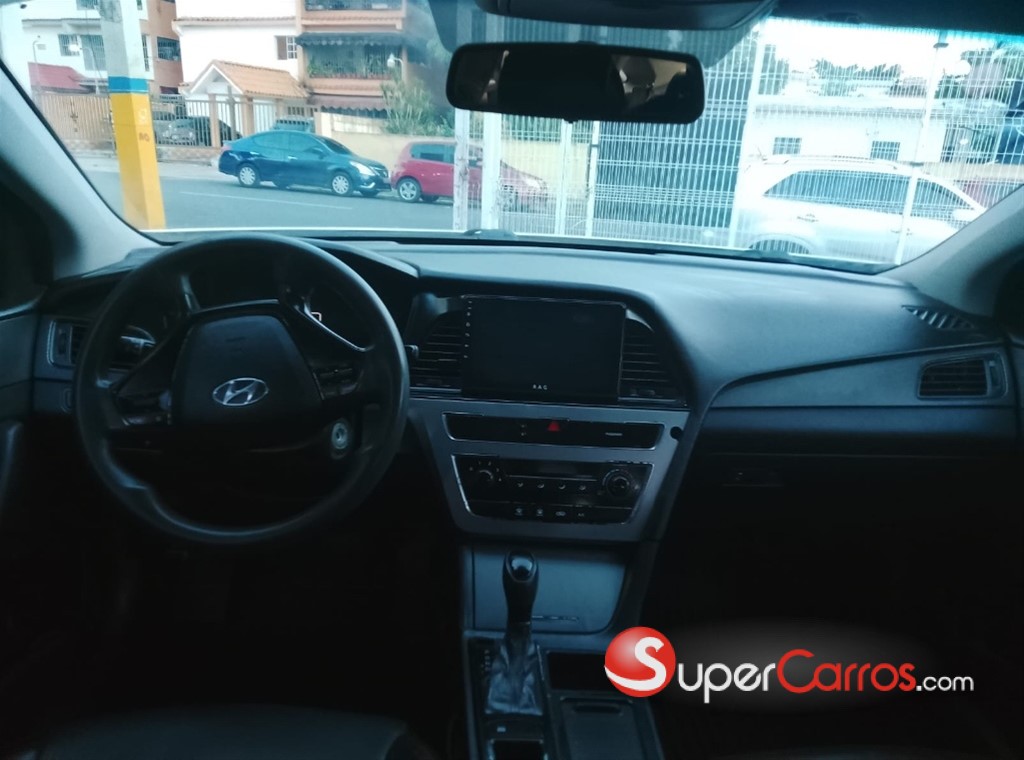 2015 Hyundai Sonata LF — foto 3 / 4