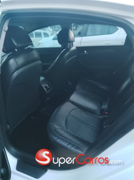 2015 Hyundai Sonata LF — foto 4 / 4