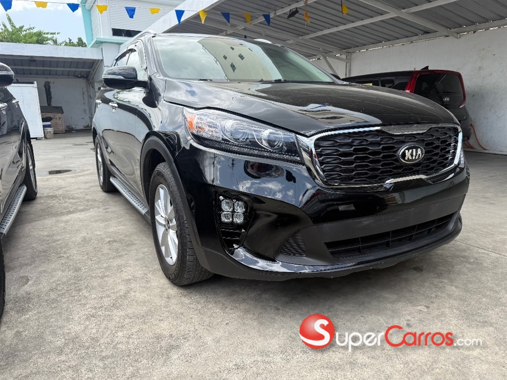 2020 Kia Sorento LX