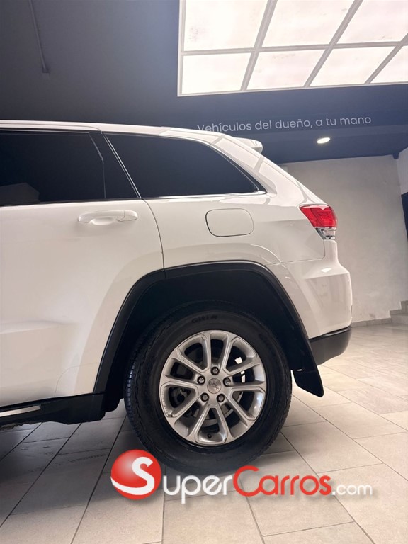 2014 Jeep Grand Cherokee Laredo — foto 3 / 11