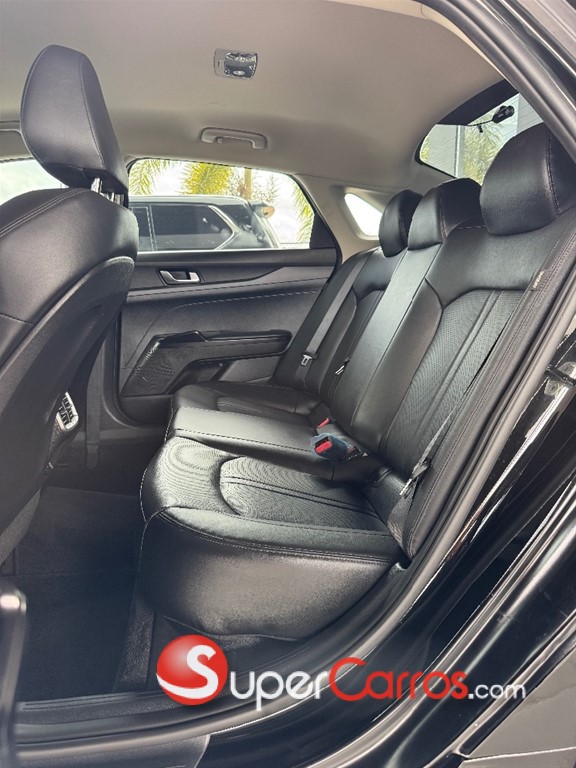 2022 Kia K-5 — foto 8 / 10