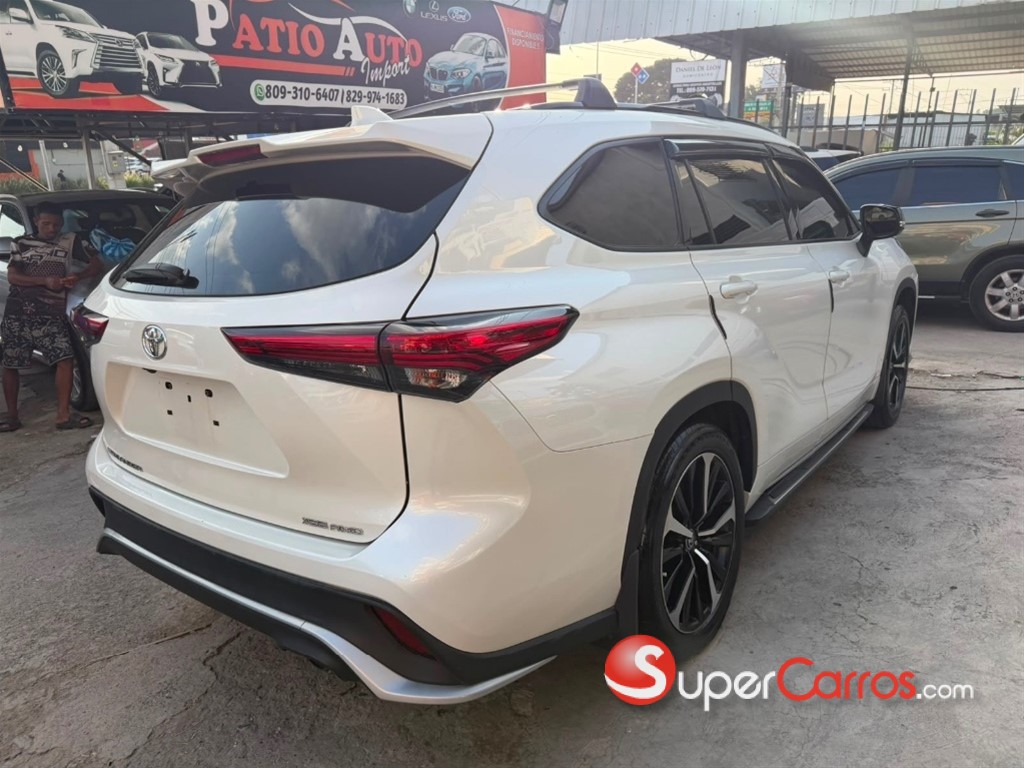 2021 Toyota Highlander XSE — foto 4 / 12