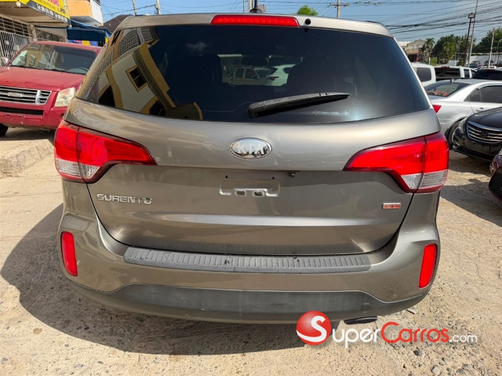 2014 Kia Sorento — foto 3 / 12