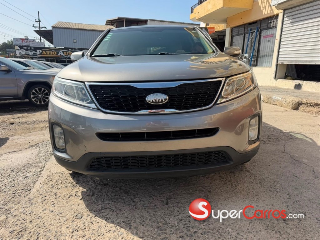 2014 Kia Sorento — foto 7 / 12