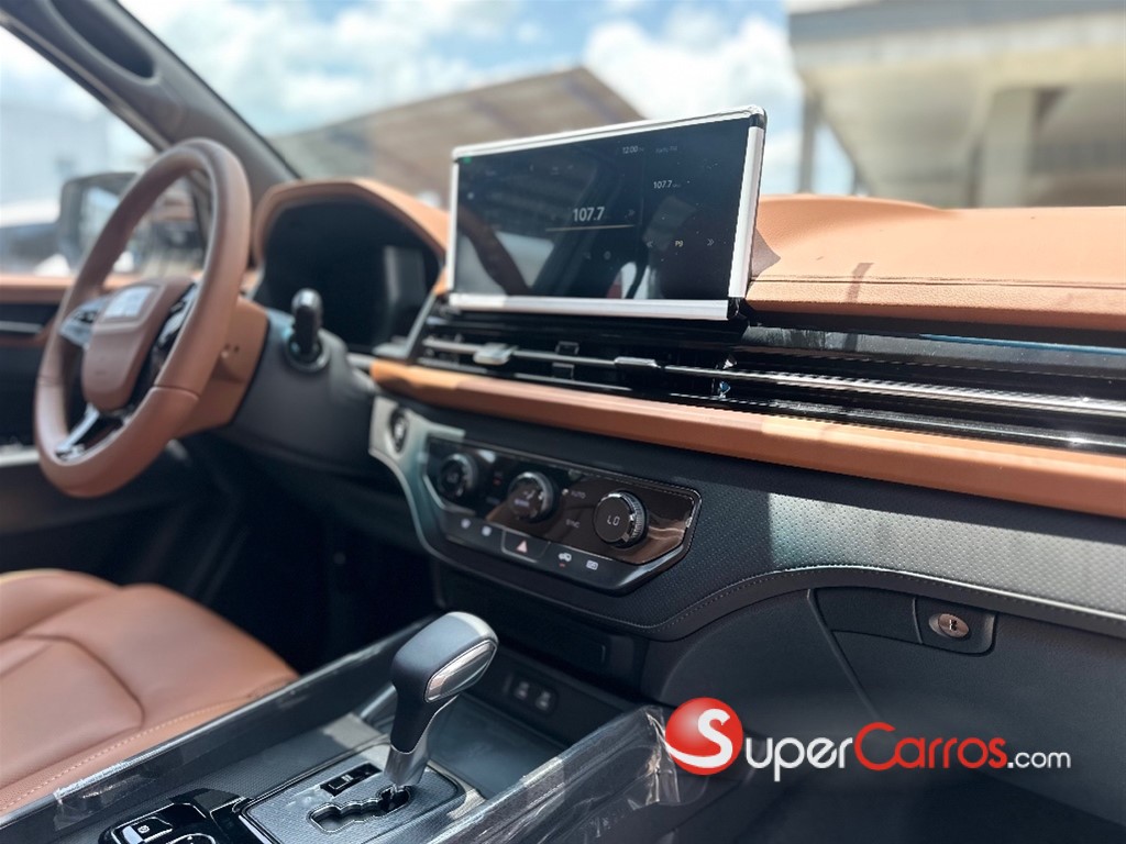 2027 KGM Musso Limited — foto 7 / 11
