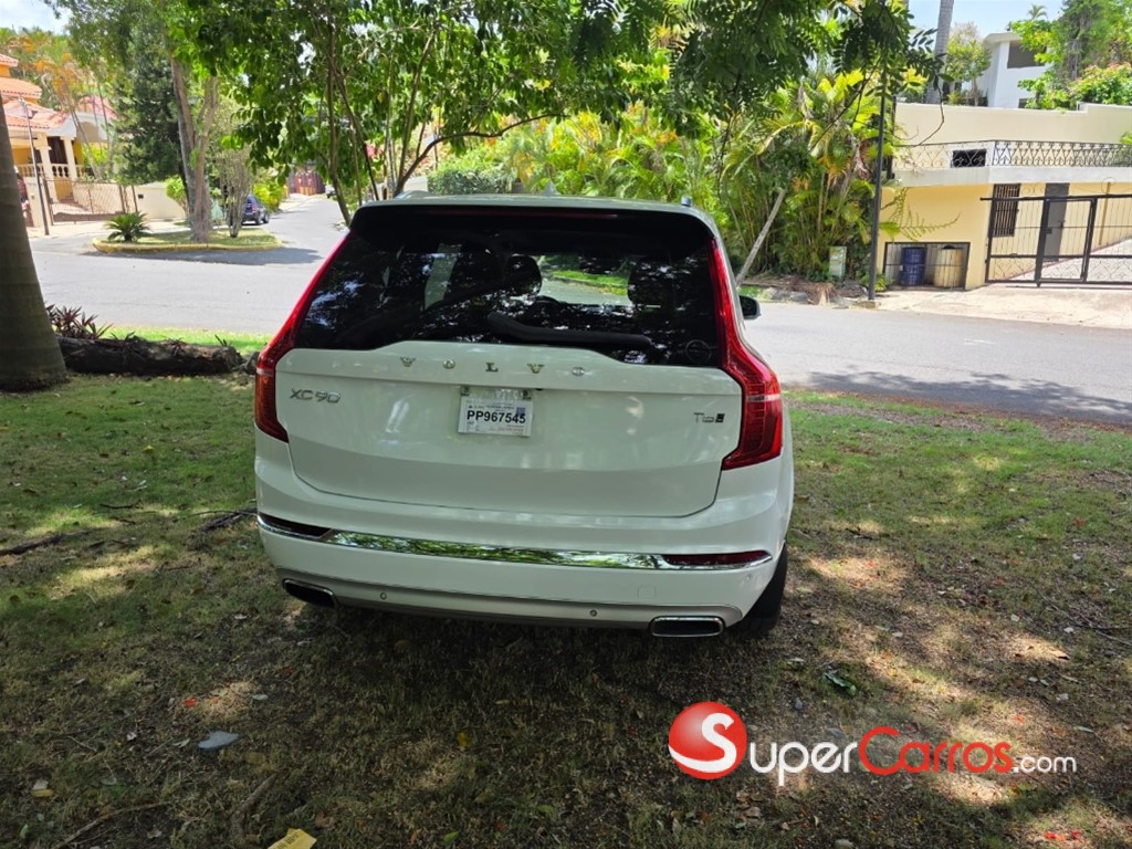 2021 Volvo XC90 Inscription T6 — foto 7 / 12