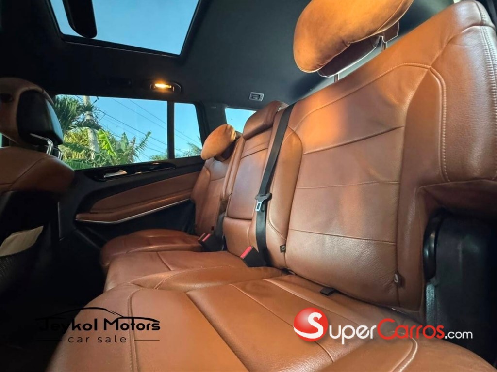 2017 Mercedes-Benz Clase GLS 500 — foto 3 / 12