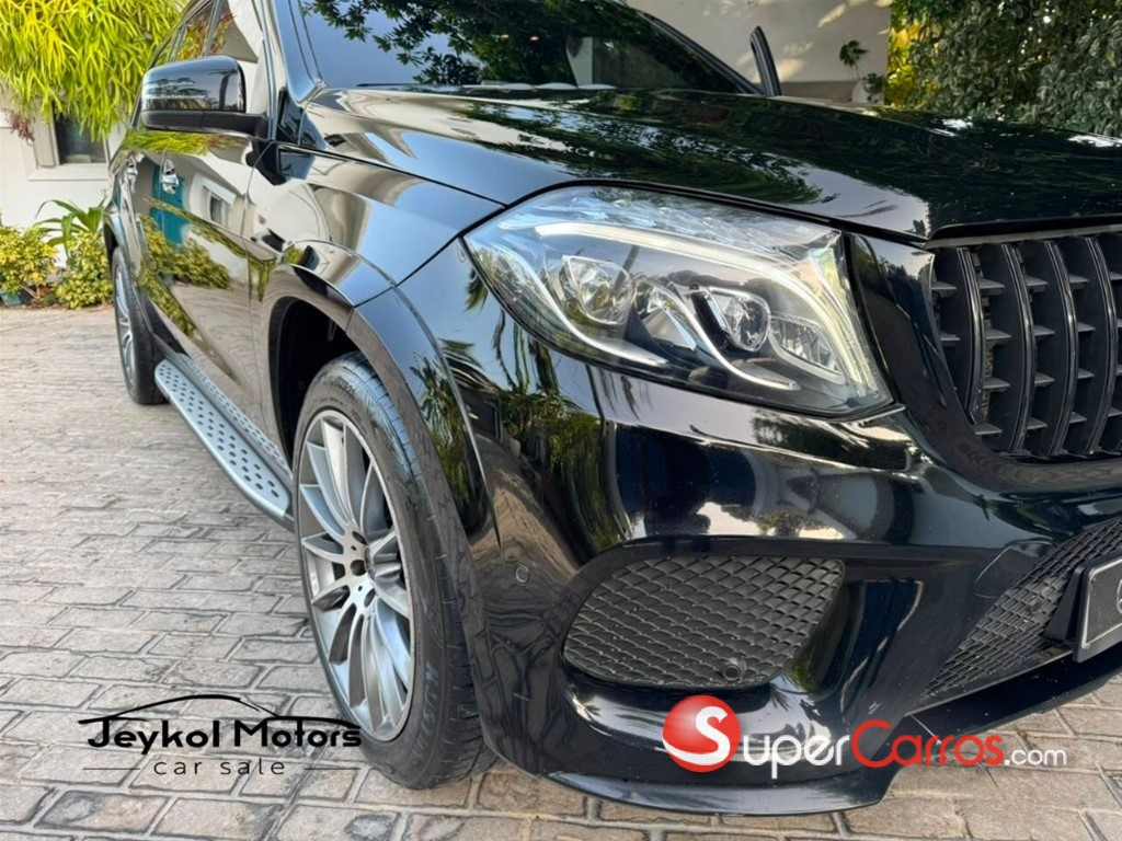 2017 Mercedes-Benz Clase GLS 500 — foto 4 / 12
