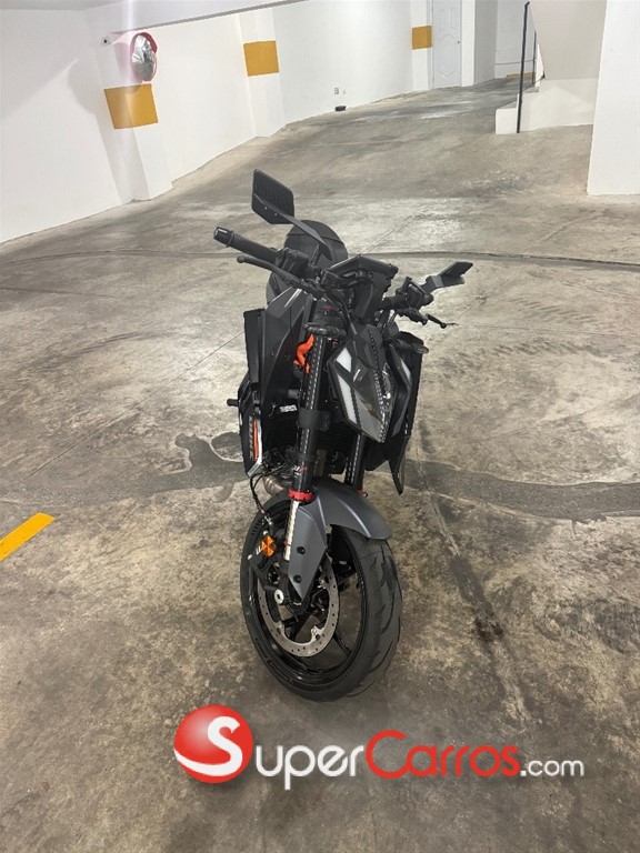 2026 KTM DUKE 390 — foto 5 / 6