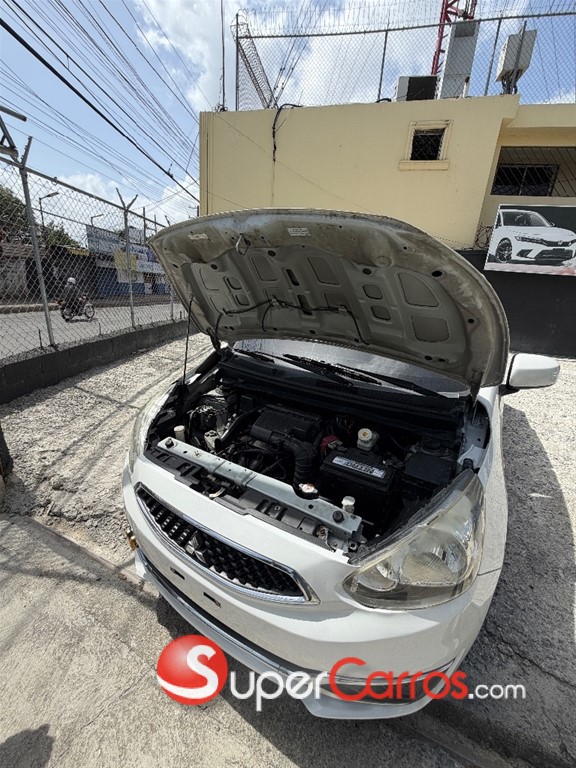 2018 Mitsubishi Motors Mirage — foto 8 / 8