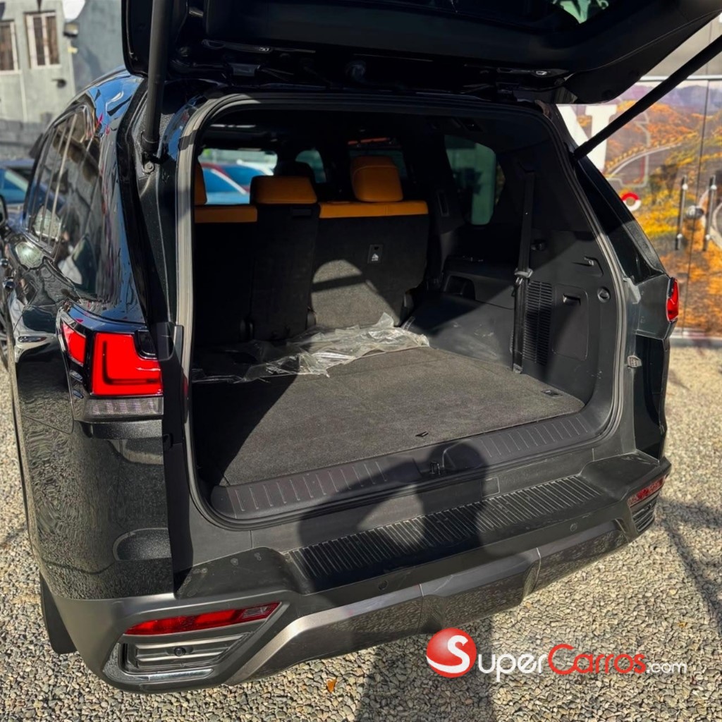 2024 Lexus LX 600 Luxury — foto 5 / 12