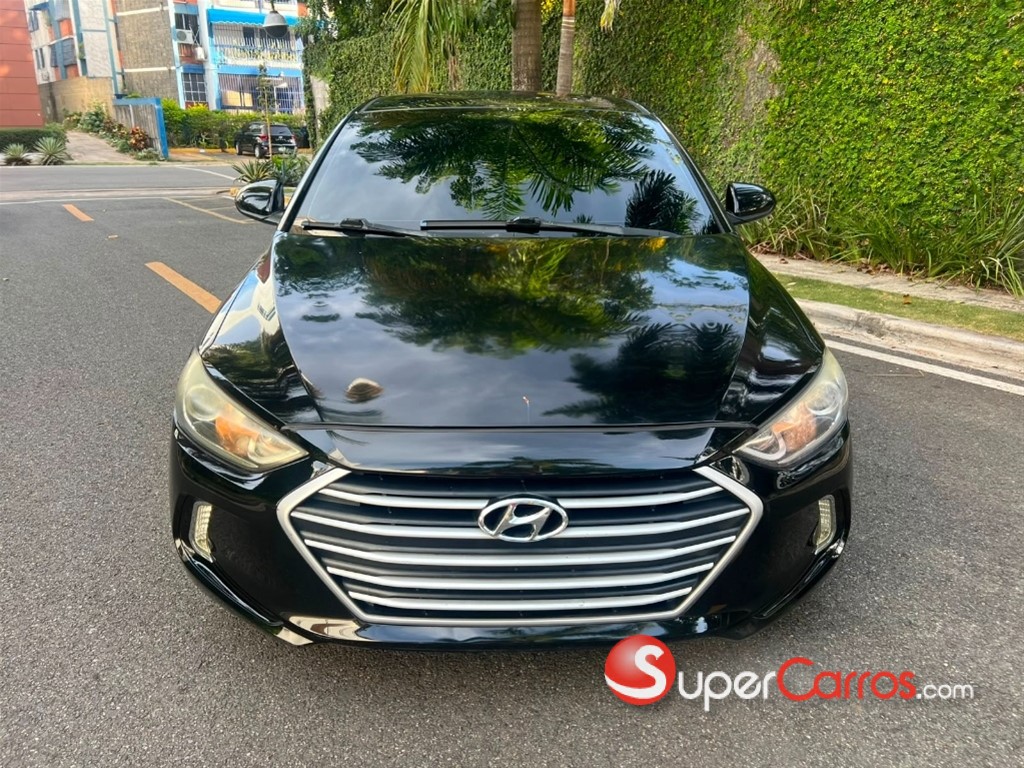 2017 Hyundai Elantra SE — foto 2 / 10