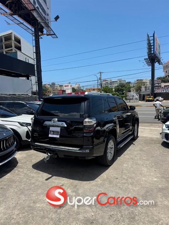2020 Toyota 4 Runner Limited — foto 10 / 11