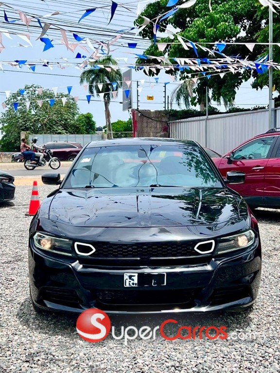 2020 Dodge Charger — foto 4 / 10