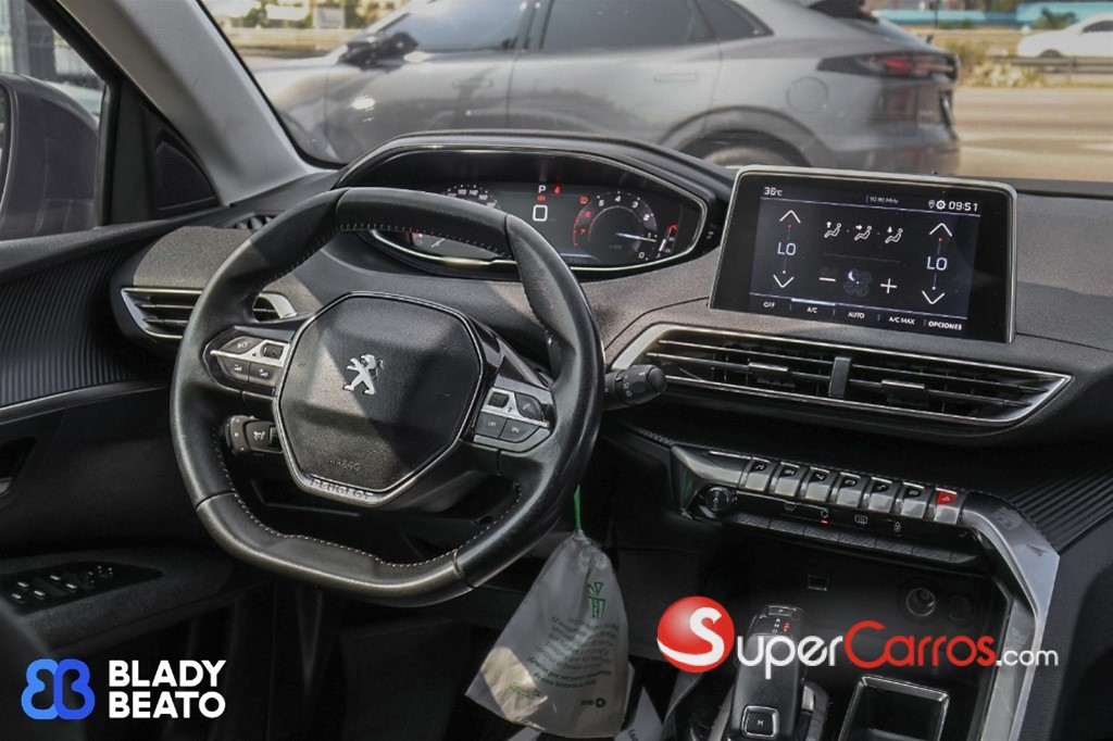 2022 Peugeot 3008 — foto 8 / 12
