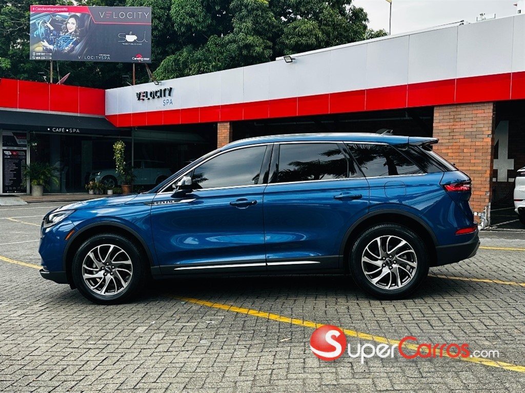 2021 Lincoln Corsair — foto 3 / 12