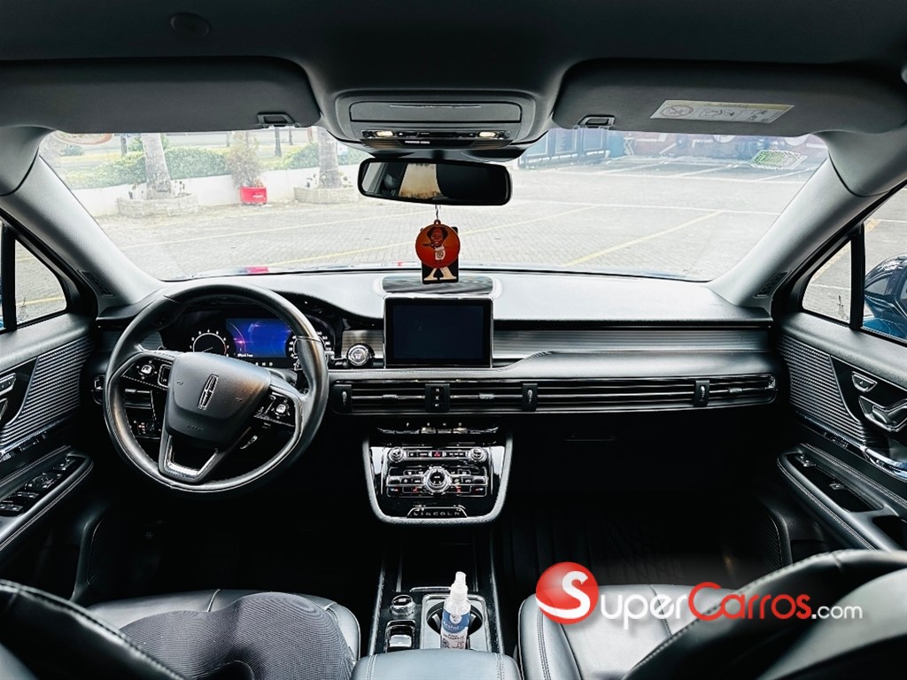 2021 Lincoln Corsair — foto 10 / 12