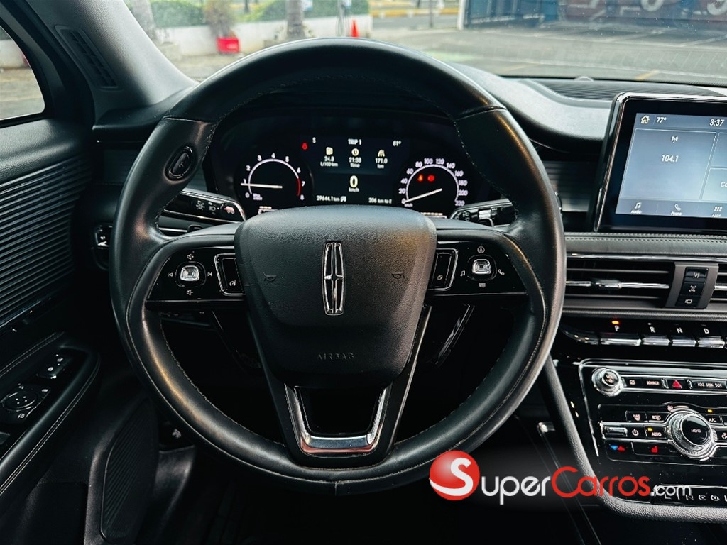 2021 Lincoln Corsair — foto 11 / 12