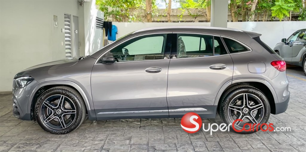 2025 Mercedes-Benz Clase GLA 200 — foto 4 / 12