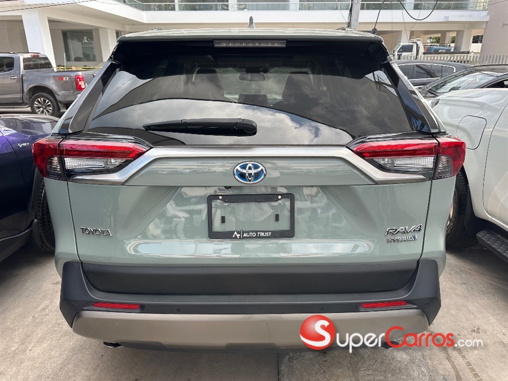 2024 Toyota RAV4 Limited Hybrid — foto 6 / 9
