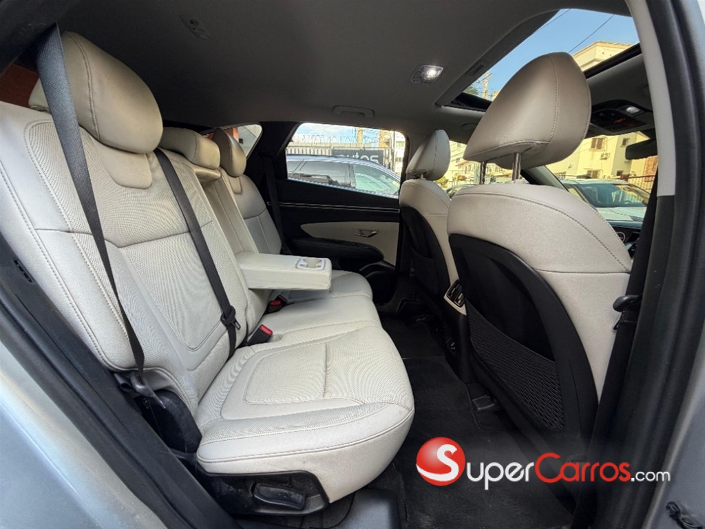 2022 Hyundai Tucson SEL — foto 8 / 12