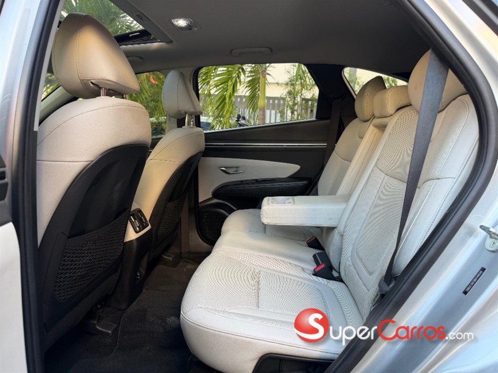 2022 Hyundai Tucson SEL — foto 9 / 12