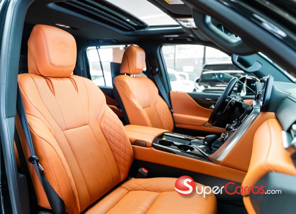 2025 Lexus LX 700 VIP — foto 6 / 12