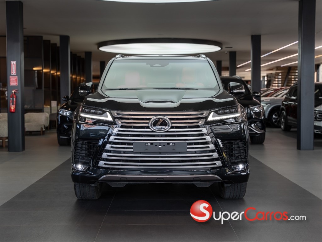 2025 Lexus LX 700 VIP — foto 10 / 12