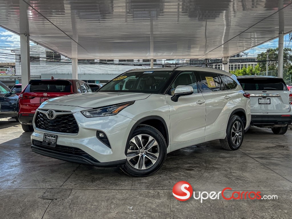 2021 Toyota Highlander XLE — foto 2 / 11