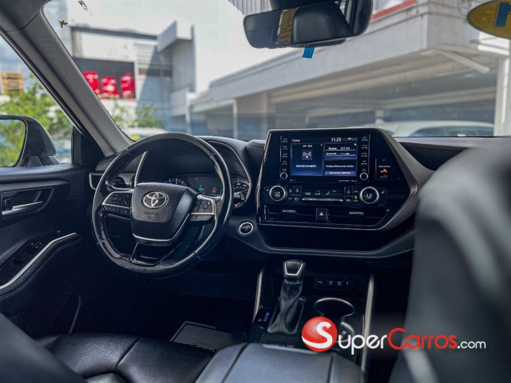 2021 Toyota Highlander XLE — foto 5 / 11
