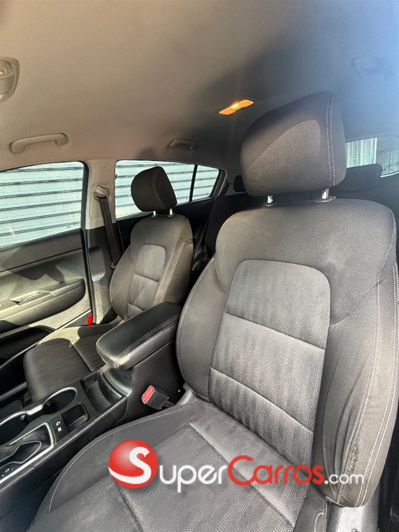 2017 Kia Sportage — foto 7 / 12