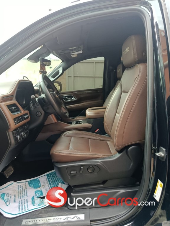 2024 Chevrolet Tahoe Highcountry — foto 8 / 12