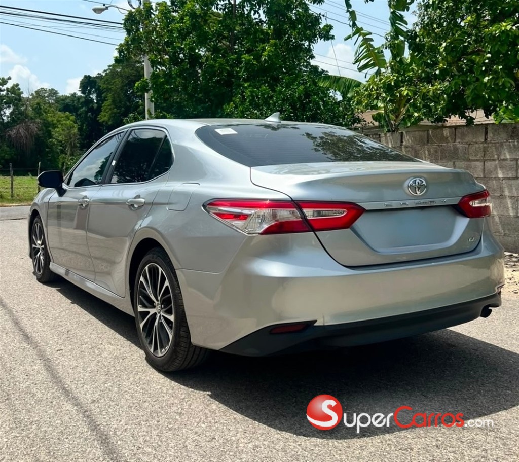 2020 Toyota Camry LE — foto 4 / 12